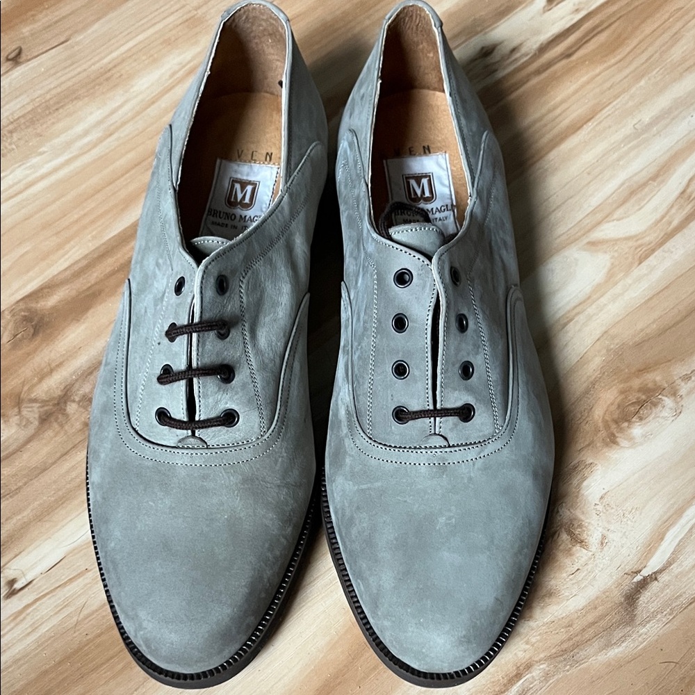 Bruno Magli Light Gray Oxfords